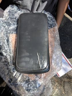 2009 Dodge Avenger Sebring center console used