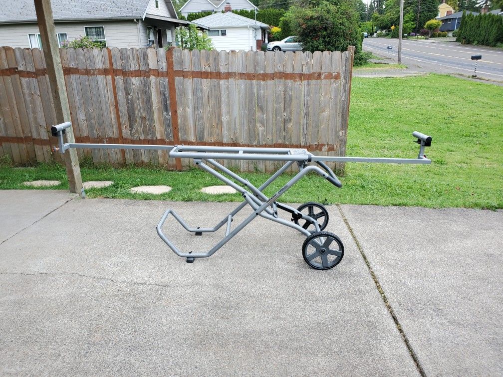 Ridgid Universal, Foldable, Mobile Miter Saw Stand.