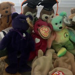 Lot Of Beanie Babies Some Rare 
