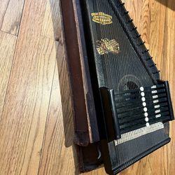 Antique Auto Harp, 1892