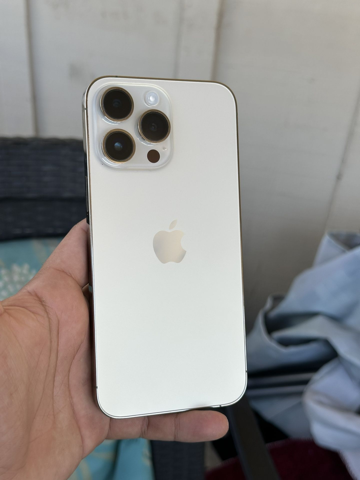iPhone 14 Pro Max 256GB MINT Condition - Unlocked