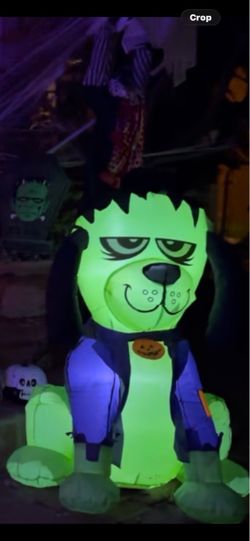 Inflatable Halloween decoration (Frankensteins Dog)