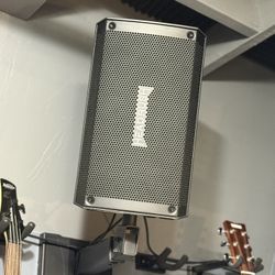 HeadRush FRFR-108 Powered Guitar Speaker Cabinet