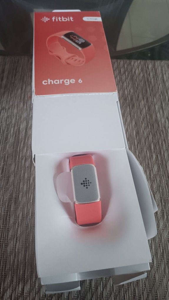 Fitbit Charger 6 By Google 