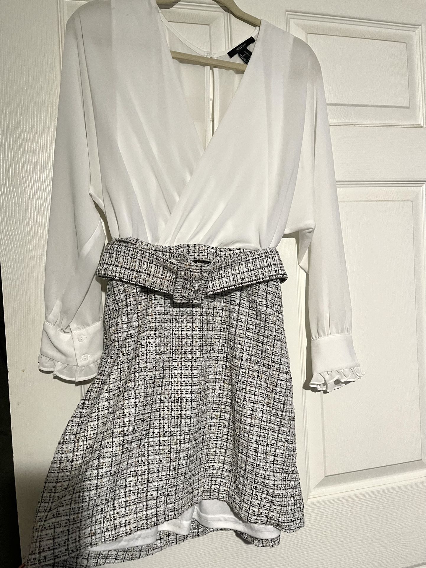 White Patterned Dress With Belt