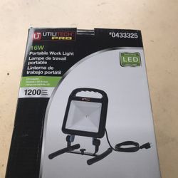 Portable LED work light