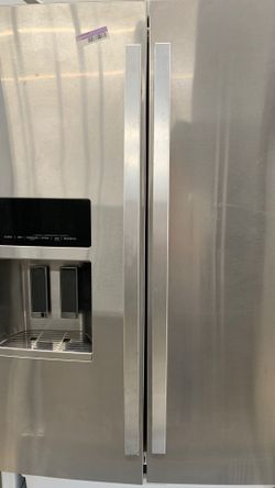 Kitchen Aid Stainless Steel French Door Fridge !