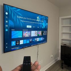 85in Smart Samsung TV