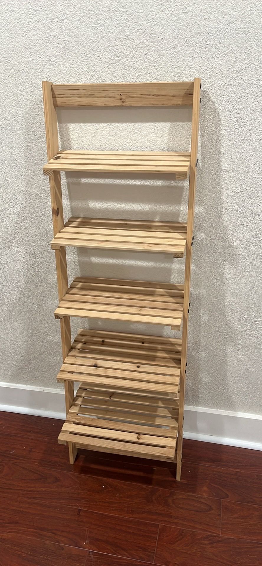 wooden 5 tier slatted shelf