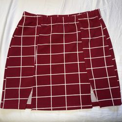SHEIN Red Checkered Mini Skirt – Size Small | Trendy Grid Pattern