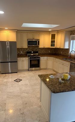 12 pcs  L shape kitchen cabinets(36” h)