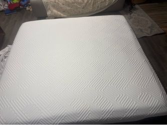 Lucid 12” King Memory Foam Hybrid Mattress