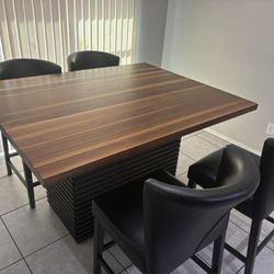 Table With Chairs Included