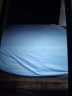 Very nice bedroom set