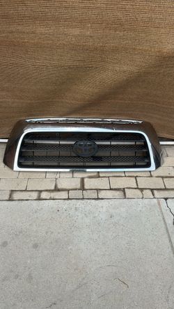 2009 Toyota Tundra grill