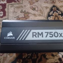 Corsair RM 750x RMx Series - 750 Watt 80 PLUS Gold Certified Fully Modular Power Supply PSU