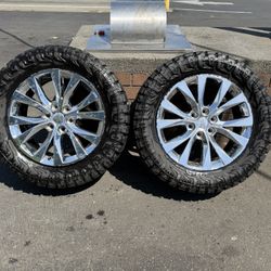 King Ranch Wheels On 33inch Mud Tires 