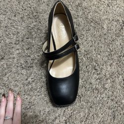 Close Toed Modern Rebel Heel