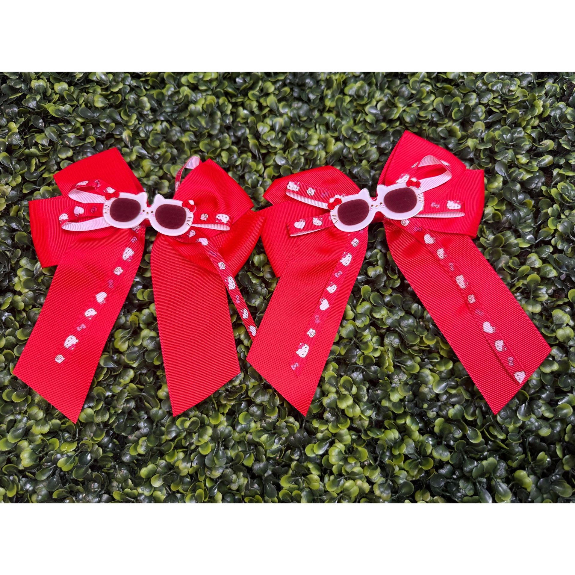 Red Hello Kitty Bows