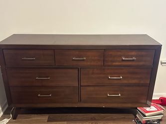 7-Drawer Wood Dresser Dark Walnut Finish