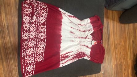 Red and White Tie-Dye Floral Top