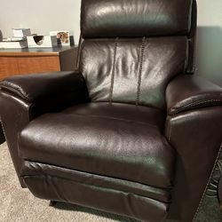 QUALITY La-Z-Boy Recliner
