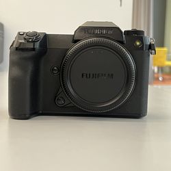 FujiFilm GFX 100s