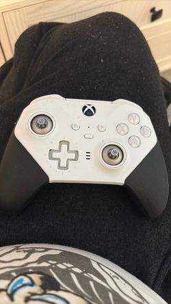 Xbox Elite Wireless Controller White