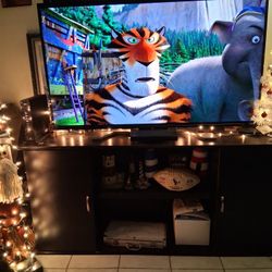 LG 55 Inch Roku LED Smart TV 