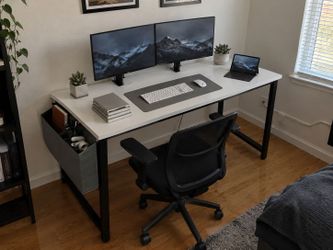 55 Inch Modern Computer Desk White Writing Desk with Storage Bag