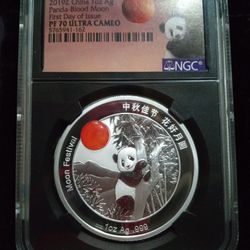 2019Z China 1oz Ag Panda Blood Moon PF 70 Ultra Cameo Silver Coin 