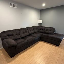 Dark Green Sectional Sofa with Chaise – Great Condition