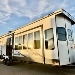 2019 Forest River Sierra 