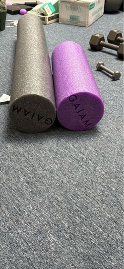 2 foam rollers