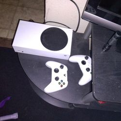 New Xbox Xs