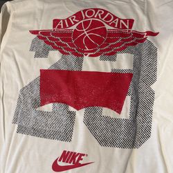 Levi's® x Nike Jordan Long Sleeve Tee IN HAND NOW  READY TO SHIP OR PICK-UP color: White Size: XL