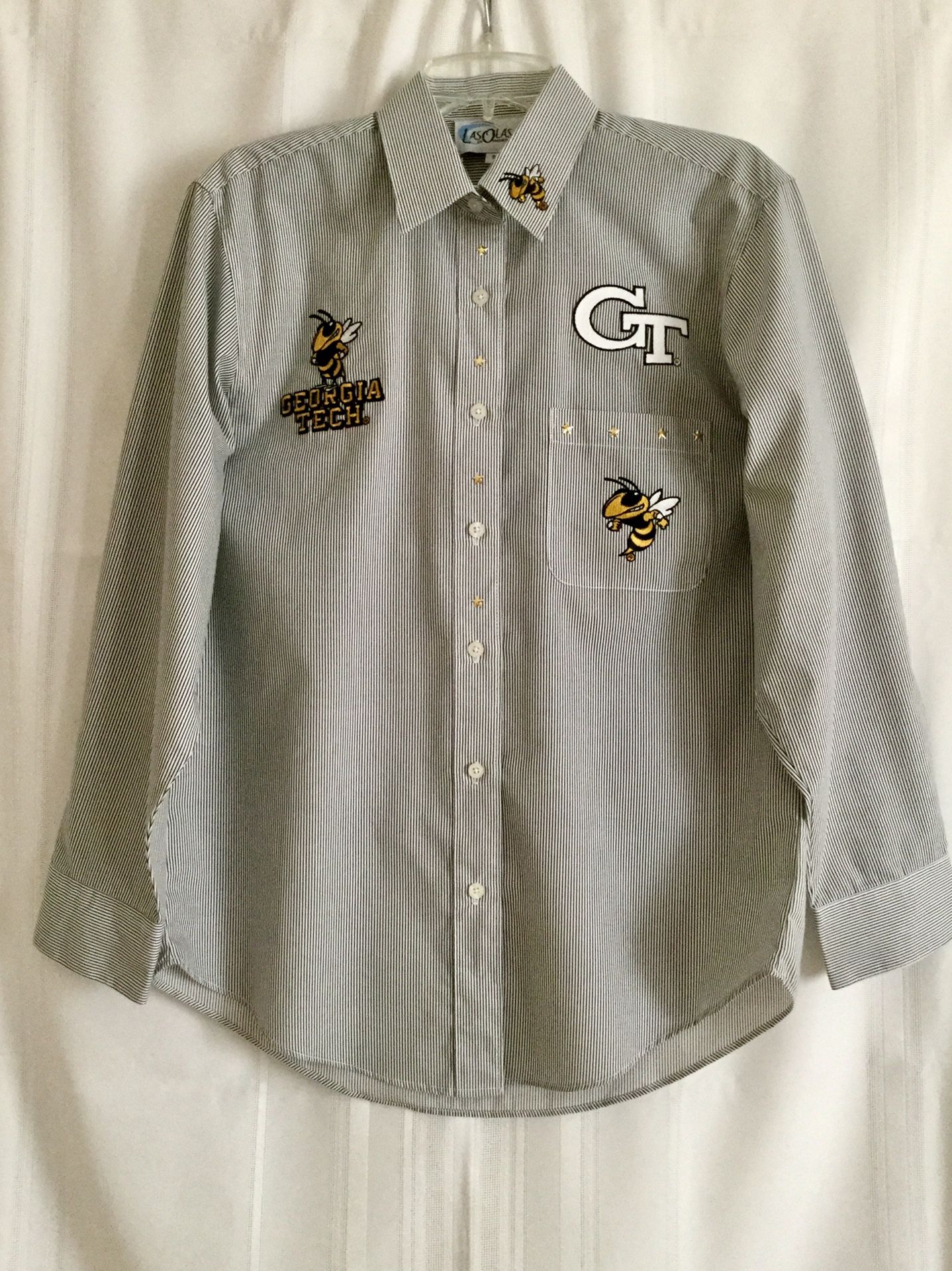 🐝 Yellow Jackets GT Logo Women’s Embroidered Buttoned Down Shirt LasOlas SANDOL New w/o Tags
