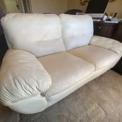 Comfy Love Seat 