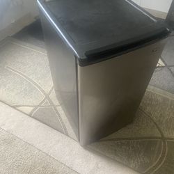 Refrigerator  Good Condition