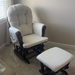 Nursery rocking chair with ottoman
