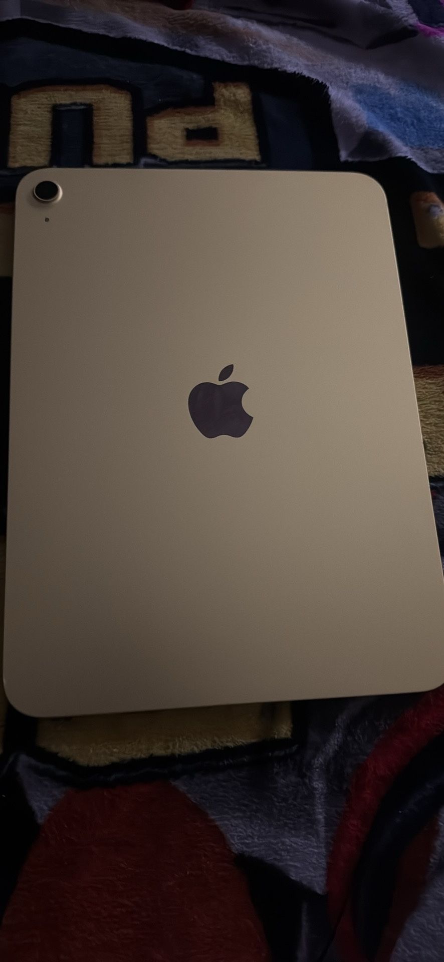 Yellow iPad 10th Generation GB 128