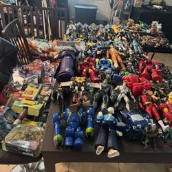 Really Big Lot Of Action Figures 