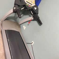 Treadmill 