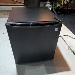 Small Refrigerator