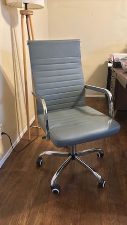 Vintage Style Desk Chair