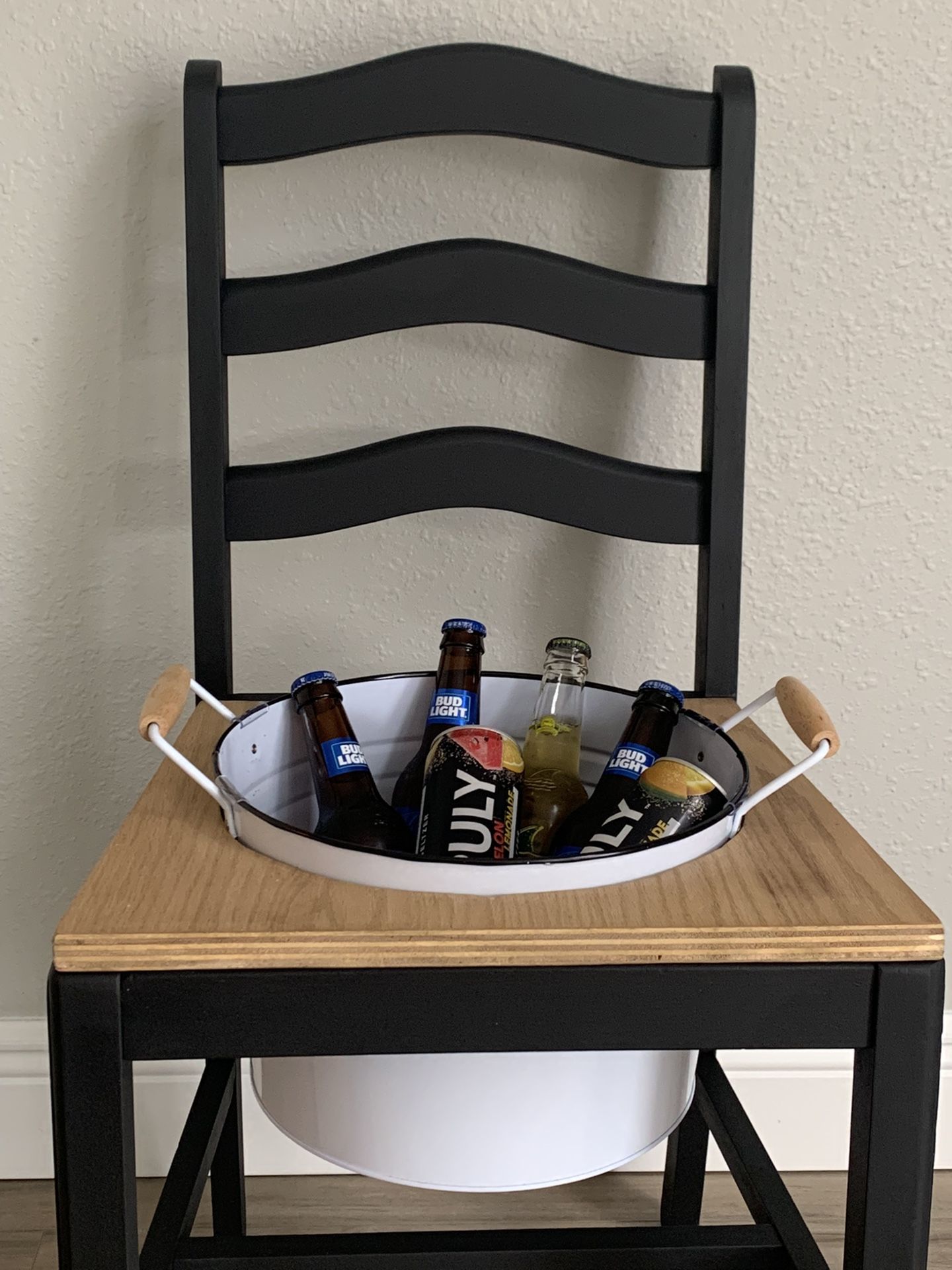 Decorative Party Chair 