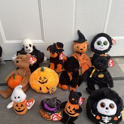 Ty Halloween Beanie Babies buddy Lot of 11 vintage 12 tags Sheets Tricks Scared