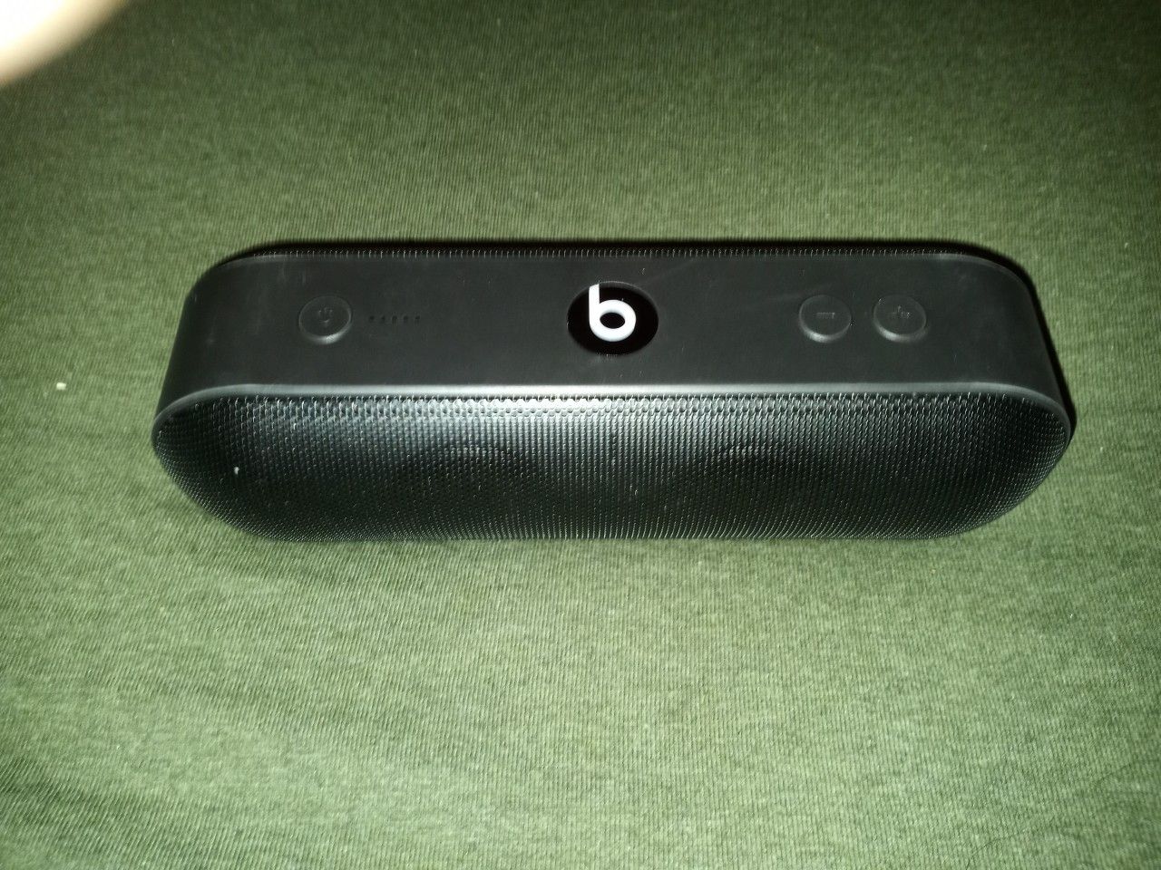 Beats Pill+