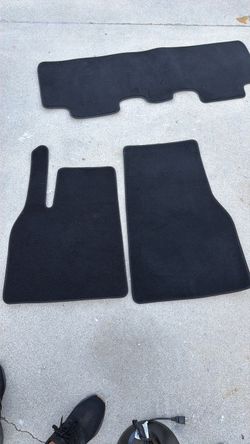 2026 Tesla Model Y floor mats