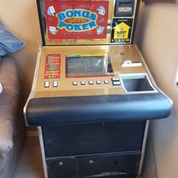 Poker machine 